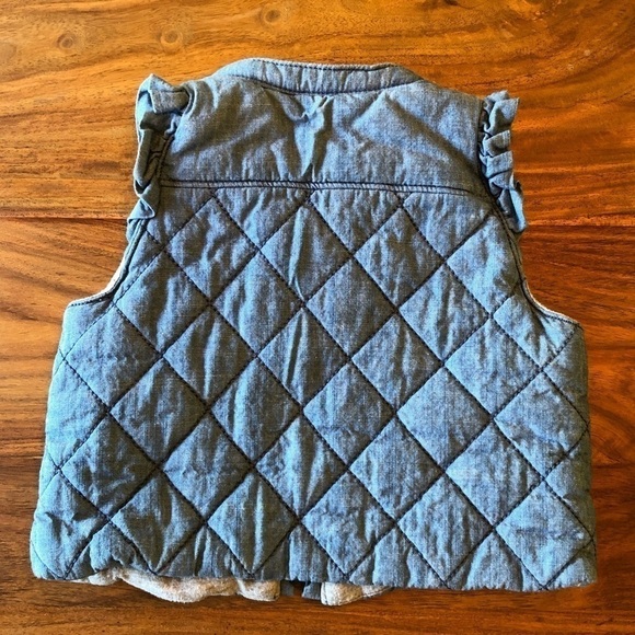 Gap Baby Chambray Quilted Vest - Picture 2 of 4